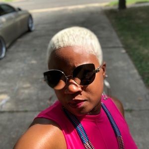 Meet your Posher, Tarita